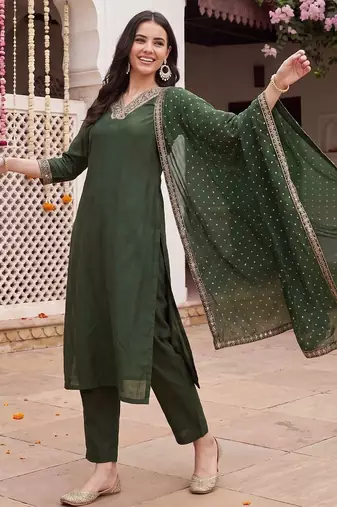 women ethnic motifs embroidered regular kurta with trousers & with dupatta