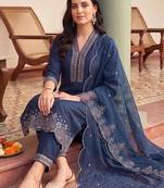 women ethnic motifs embroidered regular kurta with trousers & with dupatta