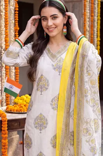 women ethnic motifs printed regular cotton kurta with trousers & with dupatta