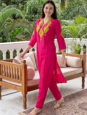 women ethnic motifs embroidered regular thread work cotton kurta with trousers 1
