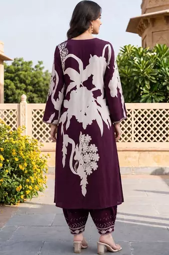 women floral printed regular kurta with patiala