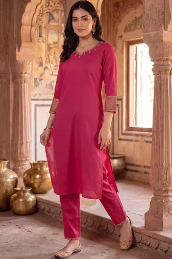 women regular thread work kurta with trousers