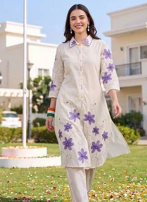 women floral embroidered regular thread work cotton kurta with trousers 1