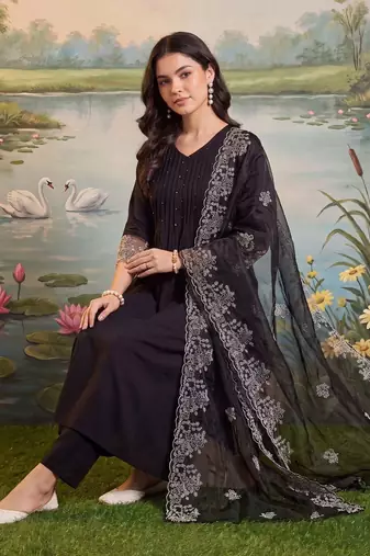 women ethnic motifs embroidered empire thread work kurta with trousers & with dupatta