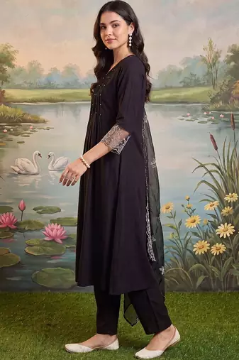 women ethnic motifs embroidered empire thread work kurta with trousers & with dupatta
