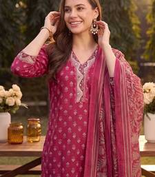 women ethnic motifs printed regular mirror work cotton kurta with harem pants & with dupatta