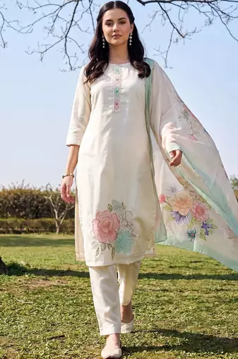 women floral embroidered regular thread work kurta with trousers & with dupatta