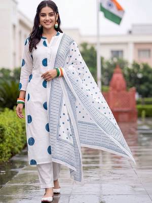 women printed regular cotton kurta with trousers & with dupatta 3