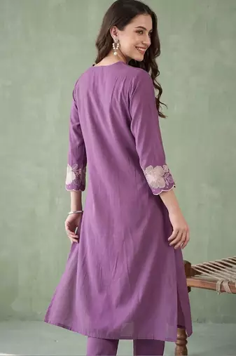 women ethnic motifs embroidered regular thread work kurta with trousers