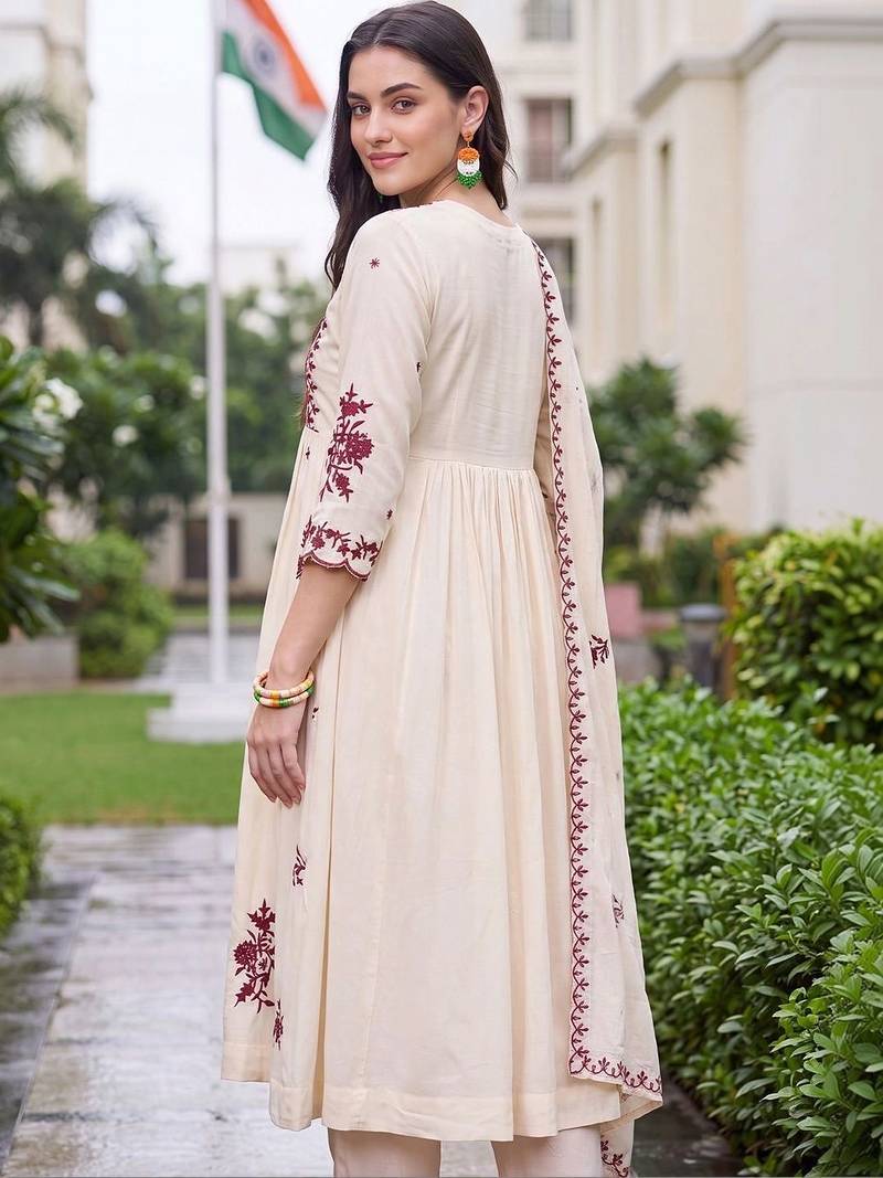 women ethnic motifs embroidered empire thread work kurta with trousers & with dupatta