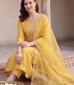 women regular sequinned kurta with trousers & with dupatta
