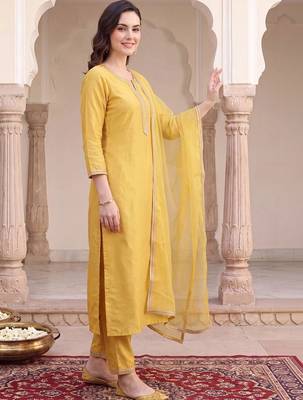 women regular sequinned kurta with trousers & with dupatta 5