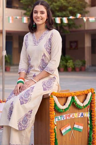 women ethnic motifs printed regular cotton kurta with palazzos