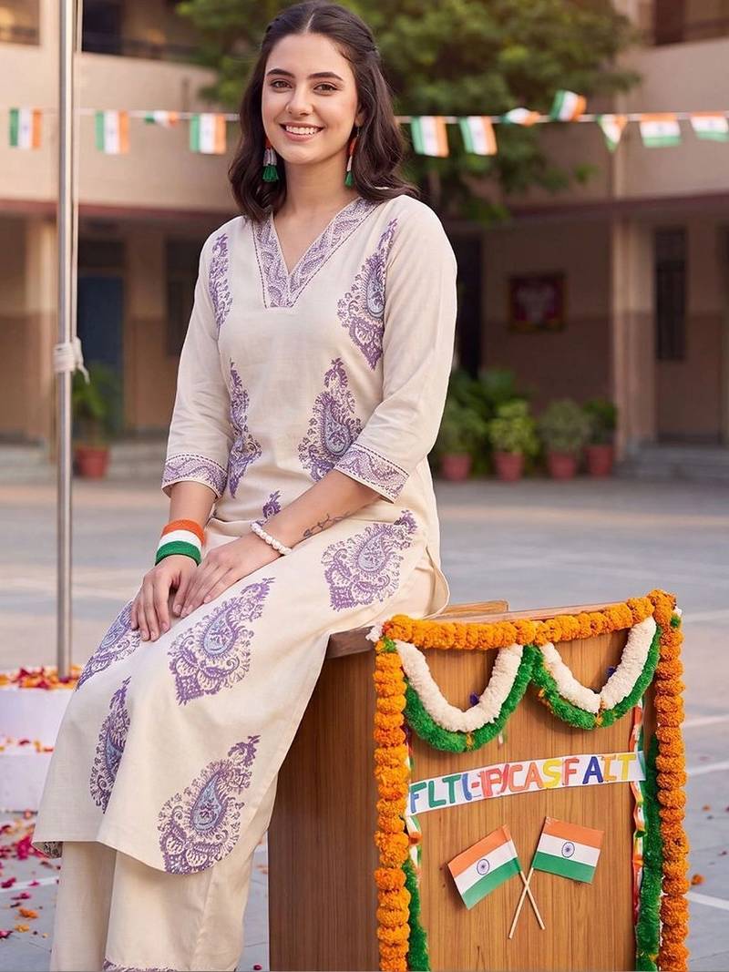 women ethnic motifs printed regular cotton kurta with palazzos