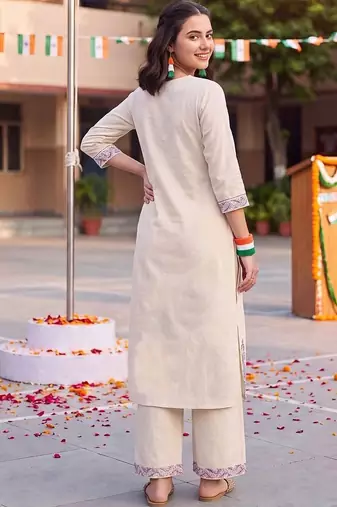 women ethnic motifs printed regular cotton kurta with palazzos