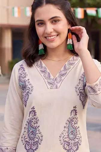 women ethnic motifs printed regular cotton kurta with palazzos