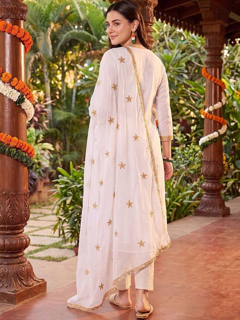 women ethnic motifs embroidered regular kurta with trousers & with dupatta