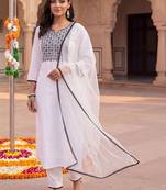 women ethnic motifs embroidered regular thread work kurta with trousers & with dupatta