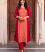women floral embroidered regular thread work kurta with trousers