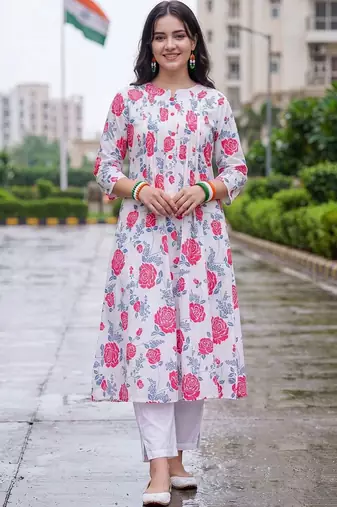 women floral printed regular cotton kurta with trousers
