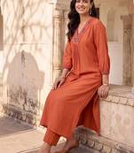 women ethnic motifs embroidered regular thread work liva kurta with trousers