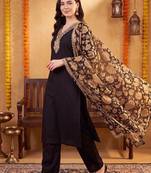 women regular thread work kurta with palazzos & with dupatta
