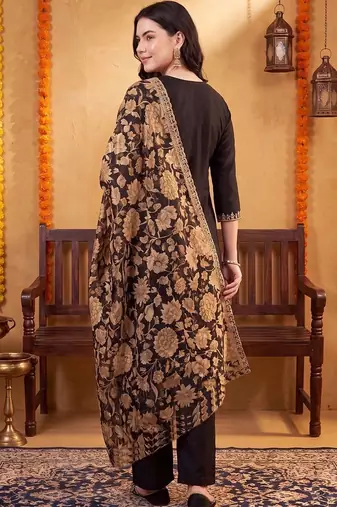 women regular thread work kurta with palazzos & with dupatta