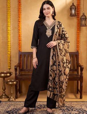 women regular thread work kurta with palazzos & with dupatta 6
