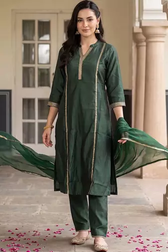 women regular gotta patti liva kurta with trousers & with dupatta