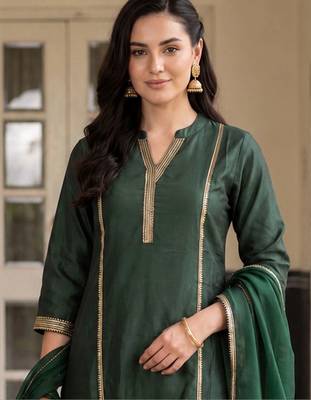 women regular gotta patti liva kurta with trousers & with dupatta 3