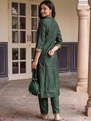 women regular gotta patti liva kurta with trousers & with dupatta 6