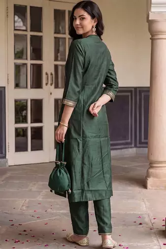 women regular gotta patti liva kurta with trousers & with dupatta