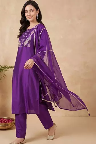 women ethnic motifs embroidered regular sequinned liva kurta with trousers & with dupatta