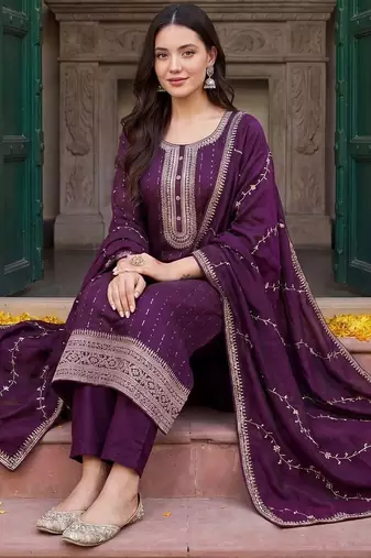 women ethnic motifs embroidered regular thread work kurta with trousers & with dupatta