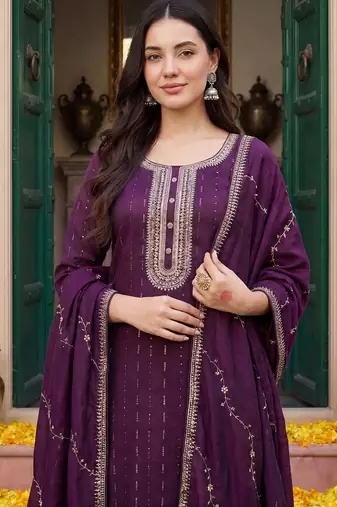 women ethnic motifs embroidered regular thread work kurta with trousers & with dupatta