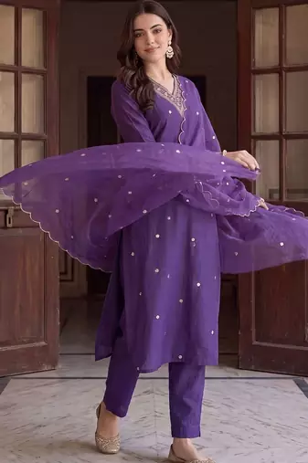 women ethnic motifs embroidered regular thread work kurta with trousers & with dupatta