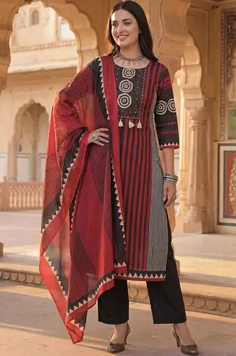 women ethnic motifs printed regular cotton kurta with trousers & with dupatta