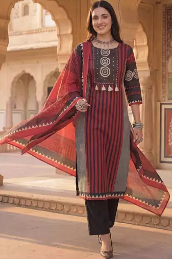 women ethnic motifs printed regular cotton kurta with trousers & with dupatta
