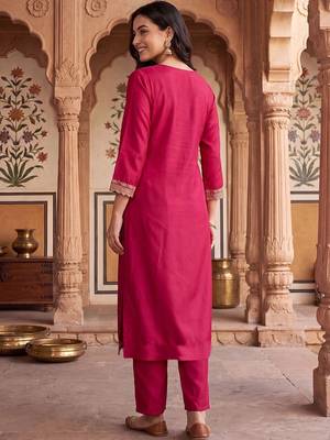 women regular thread work kurta with trousers 4