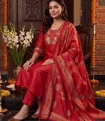 women ethnic motifs embroidered regular thread work kurta with trousers & with dupatta