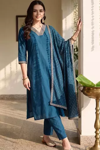 women ethnic motifs regular kurta with trousers & with dupatta
