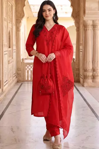 women ethnic motifs embroidered regular thread work kurta with trousers & with dupatta