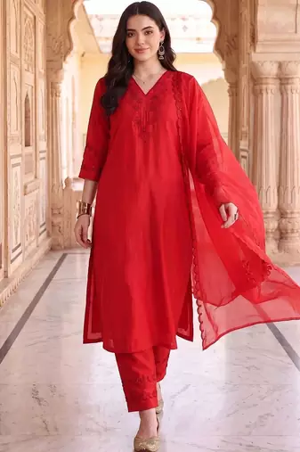 women ethnic motifs embroidered regular thread work kurta with trousers & with dupatta