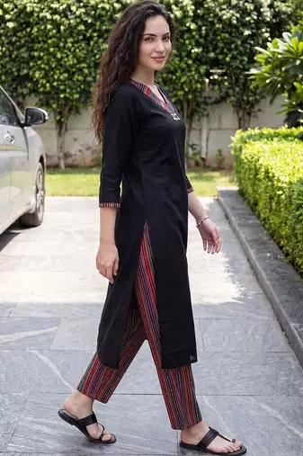 women regular cotton kurta with trousers