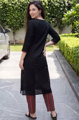 women regular cotton kurta with trousers