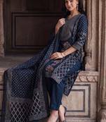 women ethnic motifs printed regular cotton kurta with trousers & with dupatta