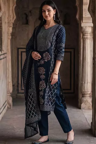 women ethnic motifs printed regular cotton kurta with trousers & with dupatta