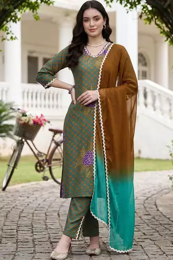 women printed regular cotton kurta with trousers & with dupatta