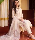 women floral embroidered regular thread work kurta with trousers & with dupatta