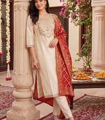 women ethnic motifs embroidered regular thread work kurta with trousers & with dupatta